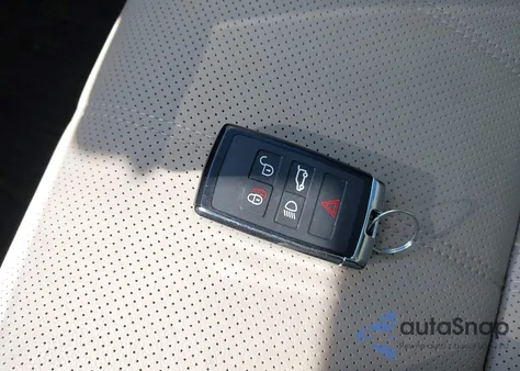 2021 Land Rover Range Rover Velar P250 S z USA, uszkodzony, nr VIN SALYJ2EXXMA302793